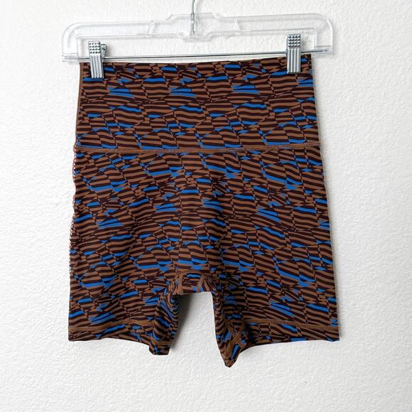 [Aerie] Offline Brown Goals Crochet Inset Geometric Bike Shorts NWT Sz Medium M - Picture 2 of 12